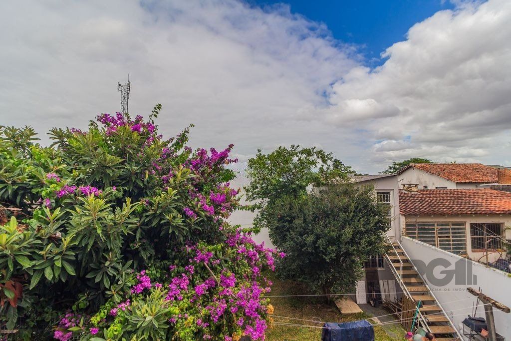 Casa com 3 dormitórios no bairro Nonoai — foto 21