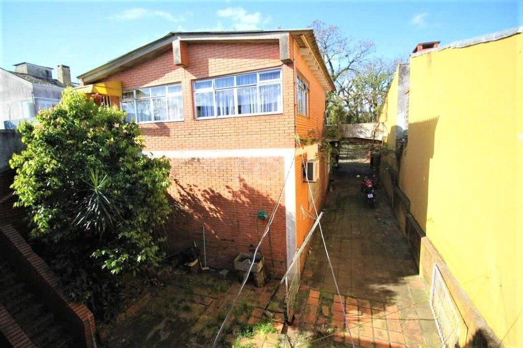 Casa para Venda - 287m², 3 dormitórios, sendo 2 suites, 4 vagas - Nonoai — foto 28