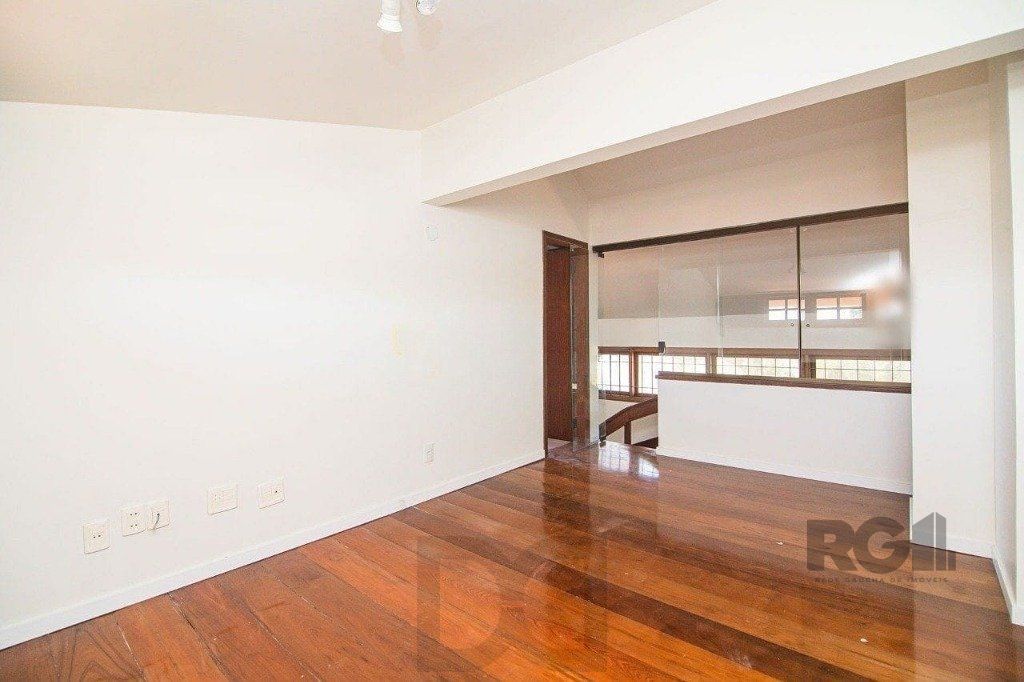 Casa para Venda - 443m², 3 dormitórios, 4 vagas - Alto Petrópolis — foto 17