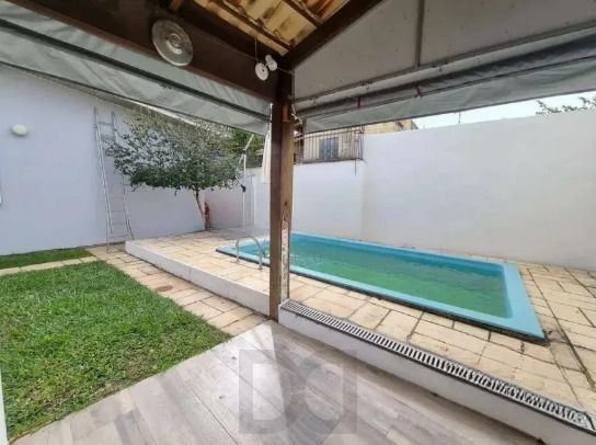 Casa 3 Dormitórios com Piscina à Venda no Guarujá – Zona Sul de Porto Alegre — foto 14