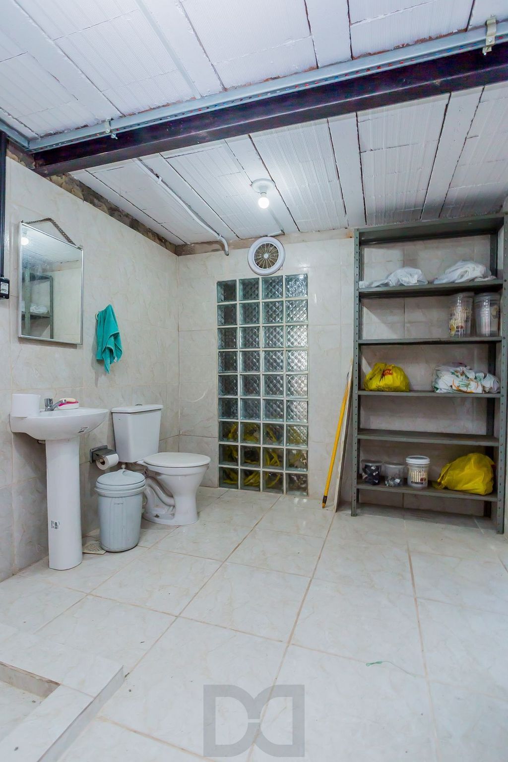 Casa de 6 dormitórios à venda No Bairro Jardim do Salso - Porto Alegre — foto 30