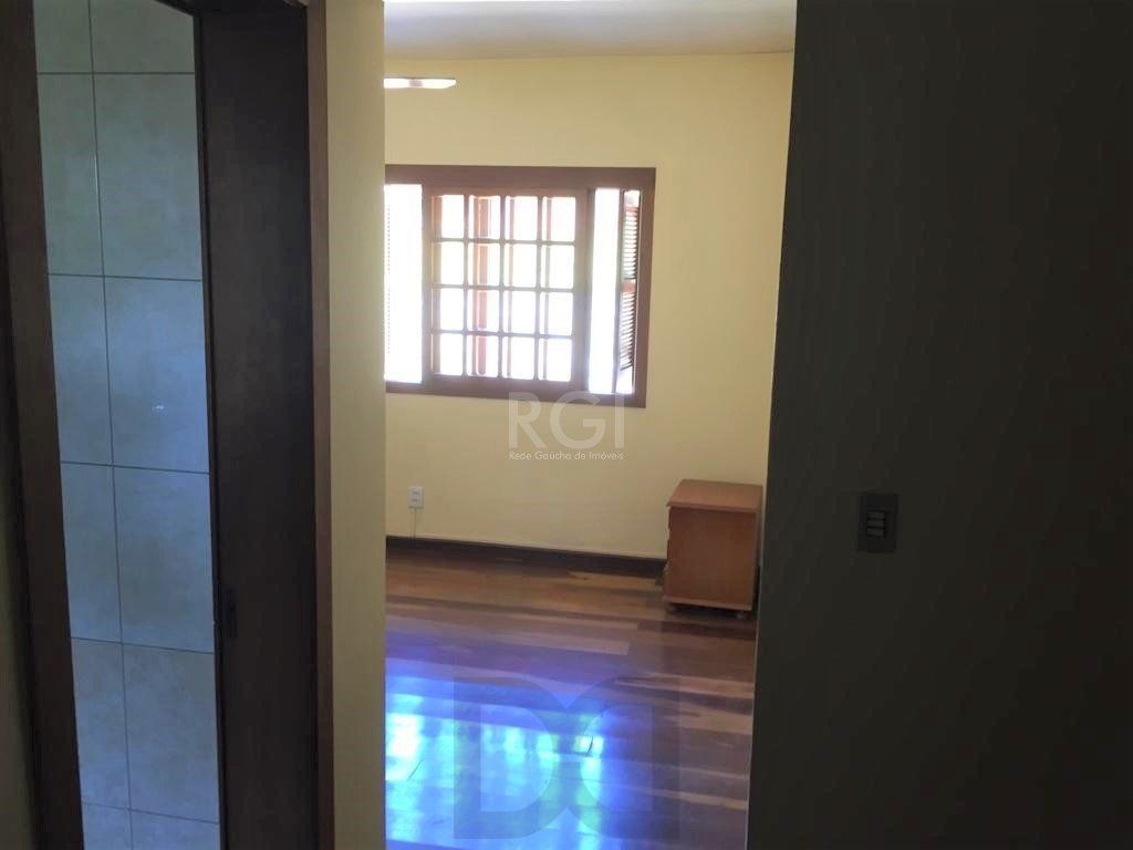 Casa para Venda - 200m², 3 dormitórios, sendo 1 suites, 2 vagas - Hípica — foto 6