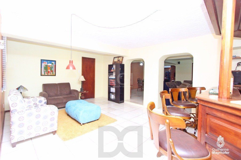 Casa para Venda - 500m², 5 dormitórios, sendo 2 suites, 5 vagas - Menino Deus — foto 32