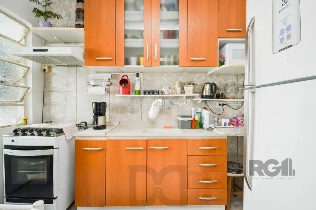 Apartamento de 2 dormitórios no bairro Cristal — foto 8