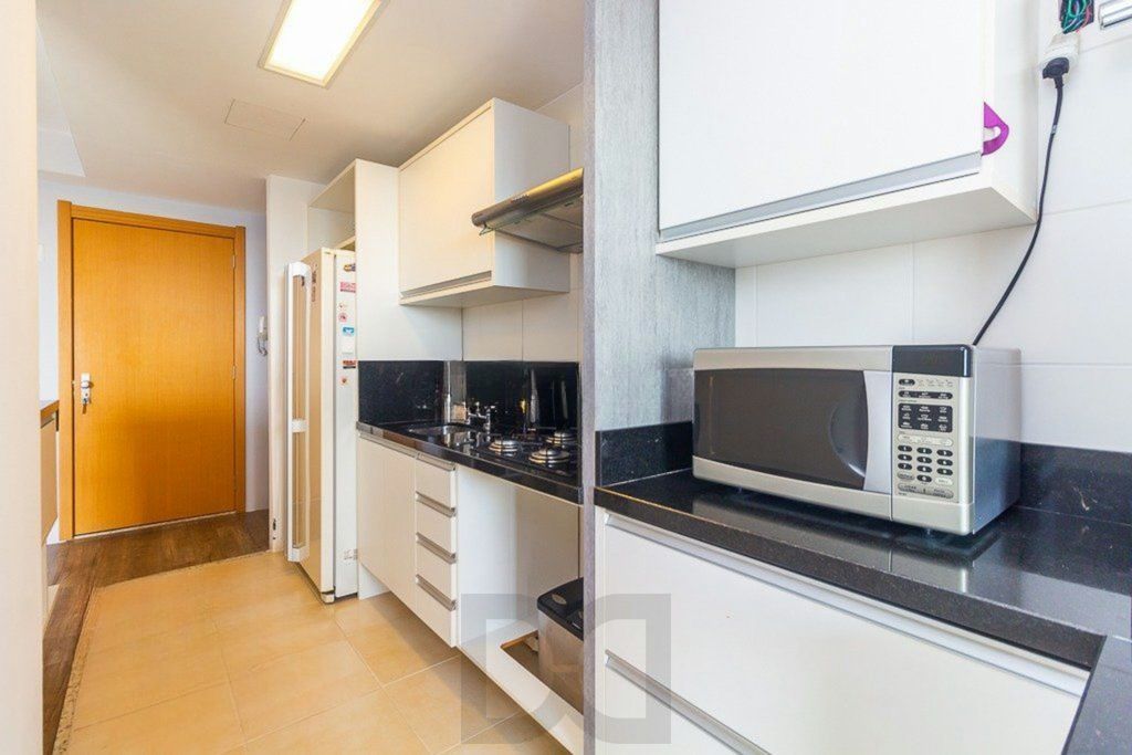 Apartamento de 1 dormitório à venda no Bairro Três Figueiras - Porto Alegre — foto 13