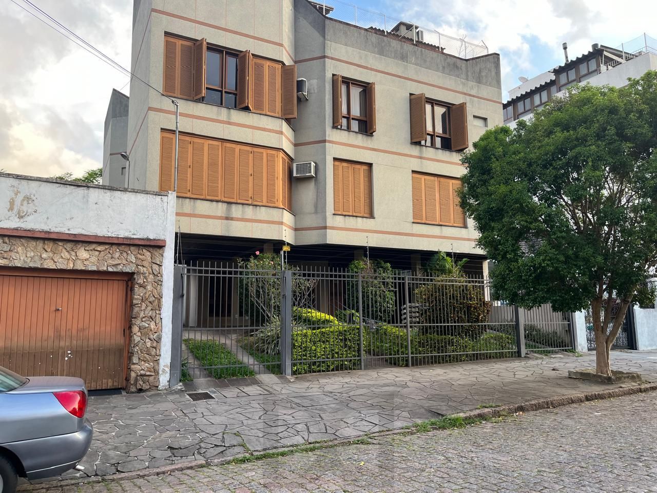Apartamento de 02 dormitorios com vaga de garagem no Bairro Santana em Porto Alegre/RS — foto 5