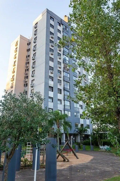 Apartamento com 3 dormitórios no bairro Jardim Carvalho — foto 37