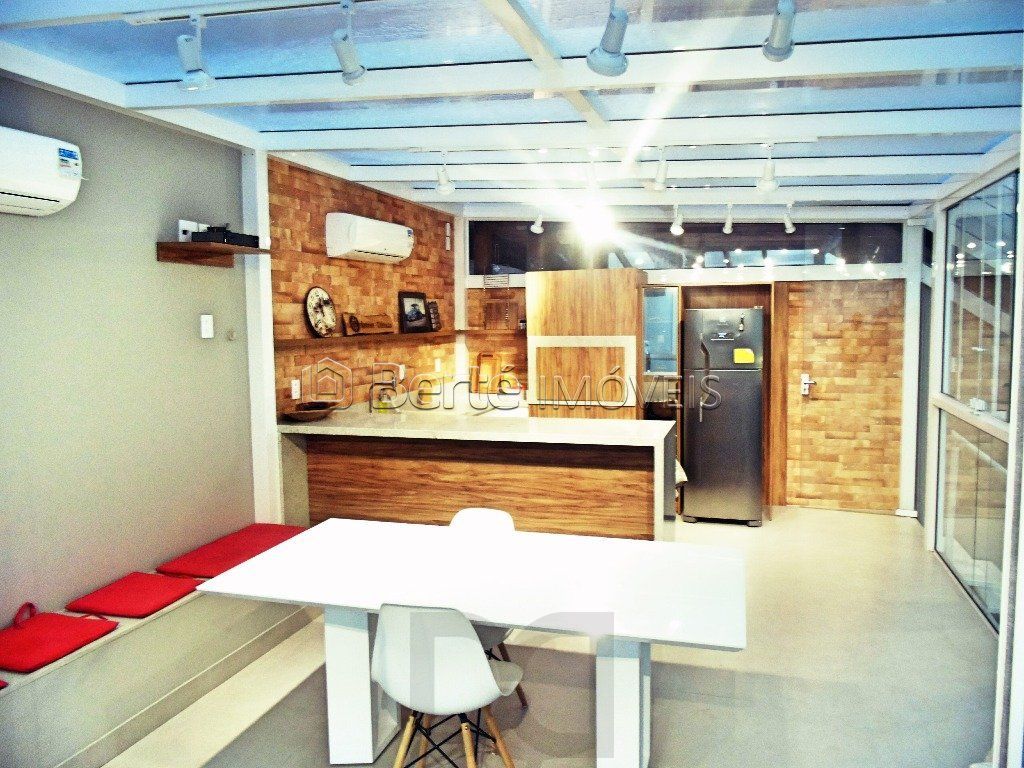 Apartamento garden espaçoso com 03 quartos e suite no Bairro cristal/ Porto Alegre. — foto 15