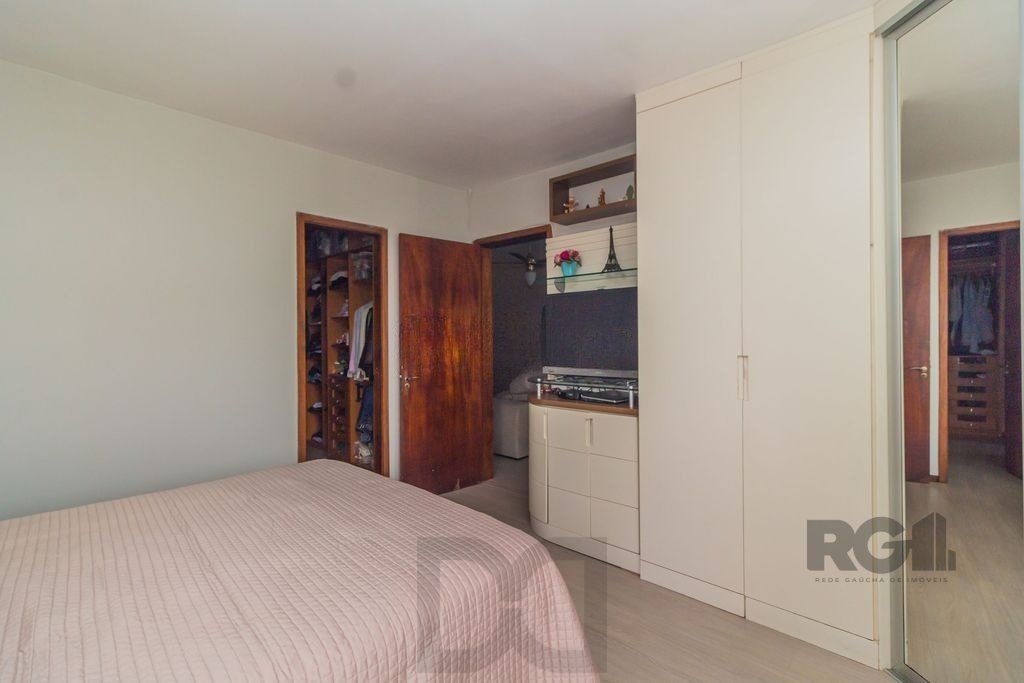 Casa com 3 dormitórios no bairro Nonoai — foto 18