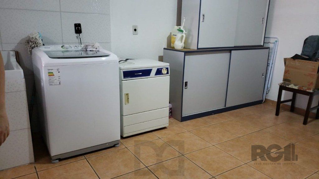 Casa de 200m², bairro Rubem Berta — foto 16