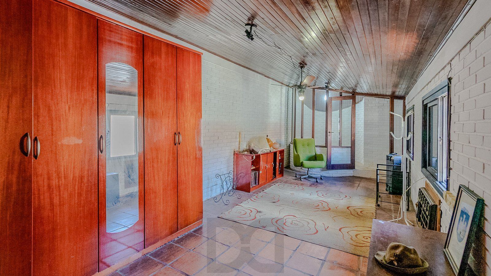 Excelente casa de 308 m² com 4 suítes e 4 vagas de garagem. — foto 7