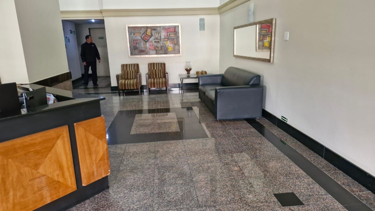 Apartamento no Menino Deus impecável, 2 dormitórios 1 suíte, 3 banheiros, 1 garagem — foto 36