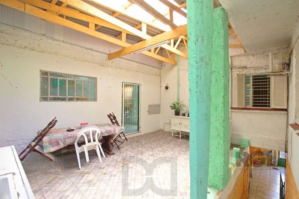 Casa 4 Dormitórios Bairro Teresópolis — foto 23