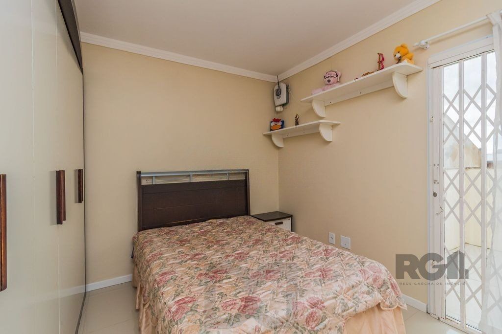 Casa de 3 dormitórios no bairro Guarujá — foto 14
