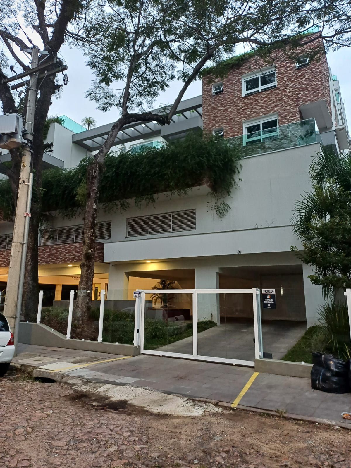 Amplo apartamento de 3 dormitórios com infra completa — foto 2