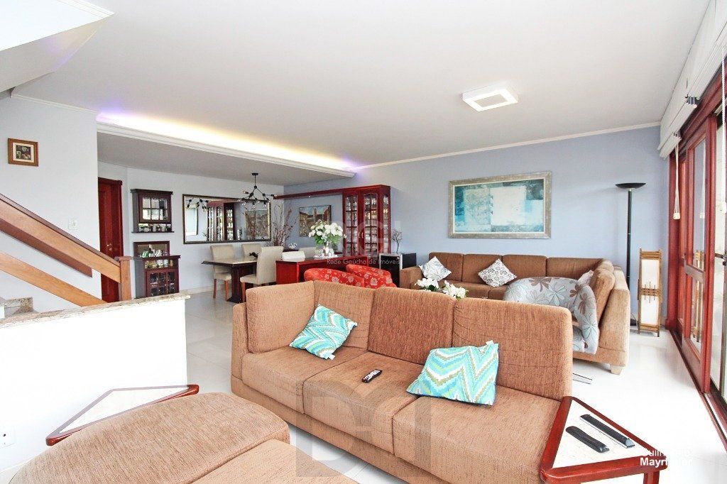 Casa Condominio para Venda - 324.7m², 3 dormitórios, sendo 1 suites, 4 vagas - Menino Deus — foto 2