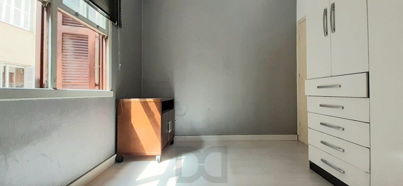 Apartamento de 2 dormitórios à venda no Bairro Menino Deus, Porto Alegre — foto 10