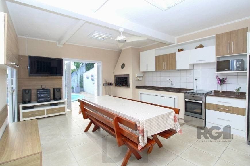Casa 245m² - 3 dormitórios, 4 vagas no bairro Cavalhada — foto 35