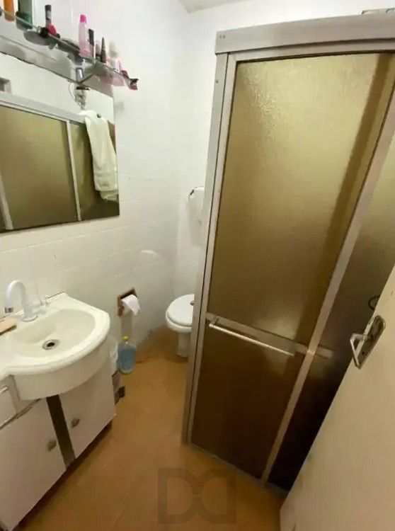 Casa 2 dormitórios à venda Rua Doutor Álvaro Furtado, Medianeira - Porto Alegre — foto 8