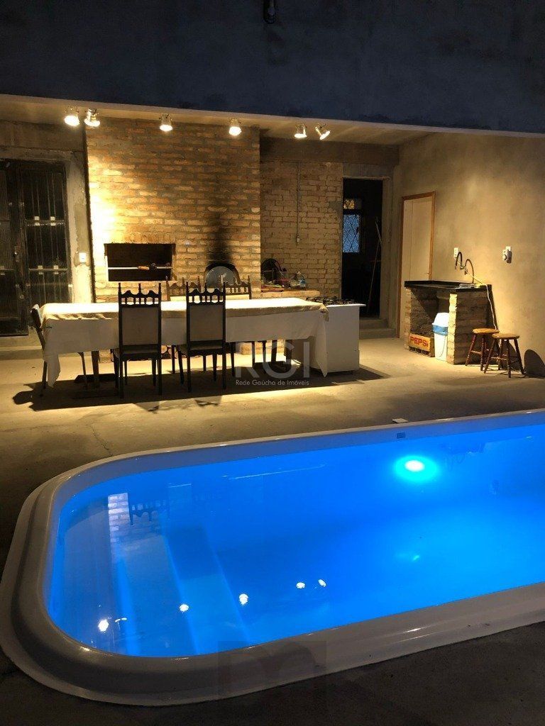 Casa para Venda - 260m², 3 dormitórios, sendo 2 suites, 2 vagas - Nonoai — foto 24