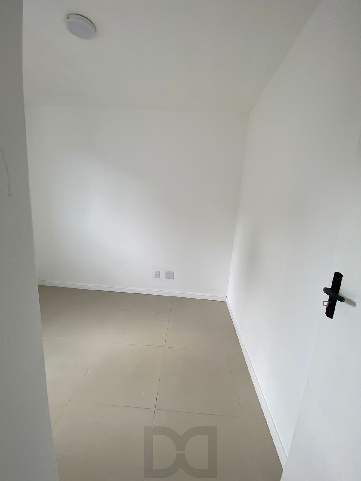 Apartamento de 2 dormitorios á venda no Bairro Vila Nova. — foto 11