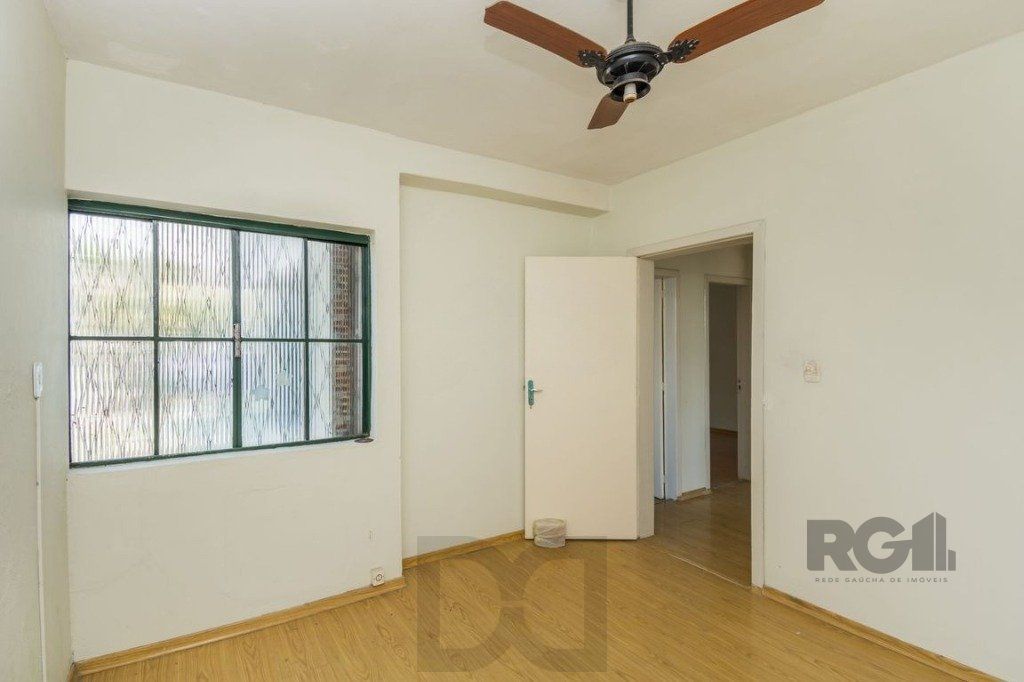 Casa com 5 dormitórios no bairro Jardim Sabará — foto 17