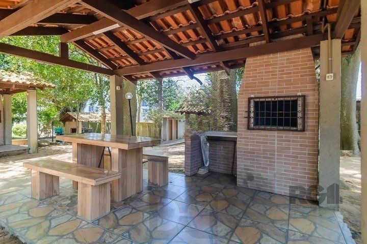 Apartamento com 2 dormitórios reversível para 3, e condomínio com portaria 24h, salão de festas, quadra e playground. Próximo à Orla e BarraShopping. — foto 18