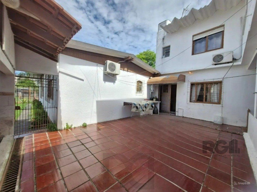 Casa com 4 dormitórios no bairro Jardim Leopoldina — foto 21