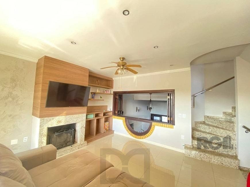 Excelente casa de 300m² com 4 dormitórios no bairro Sarandi. — foto 5