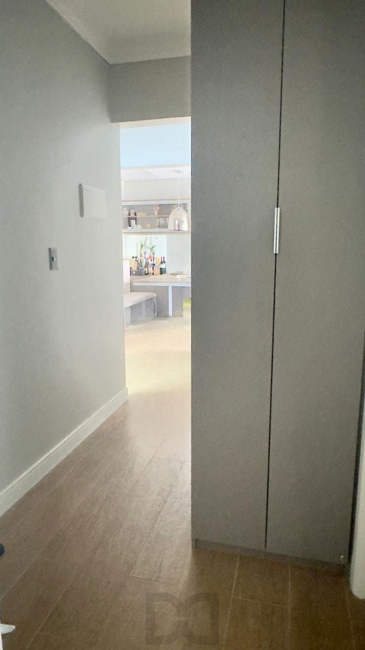 Apartamento de 2 dormitorios à venda em Jardim Botânico, Porto Alegre. — foto 9