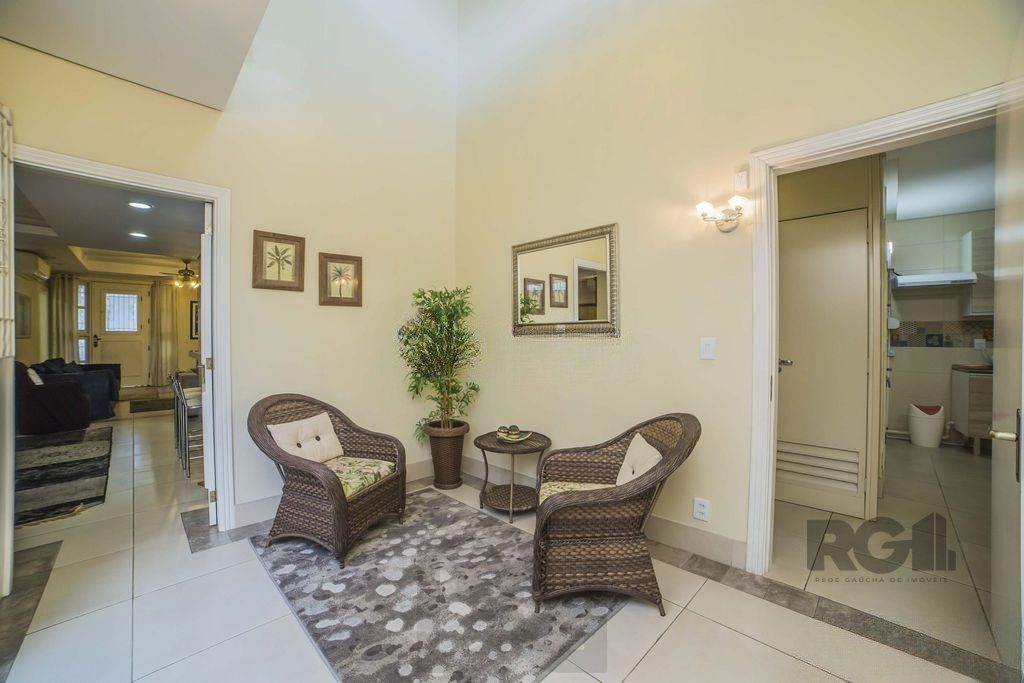 Casa de 4 dormitórios no bairro Glória — foto 10