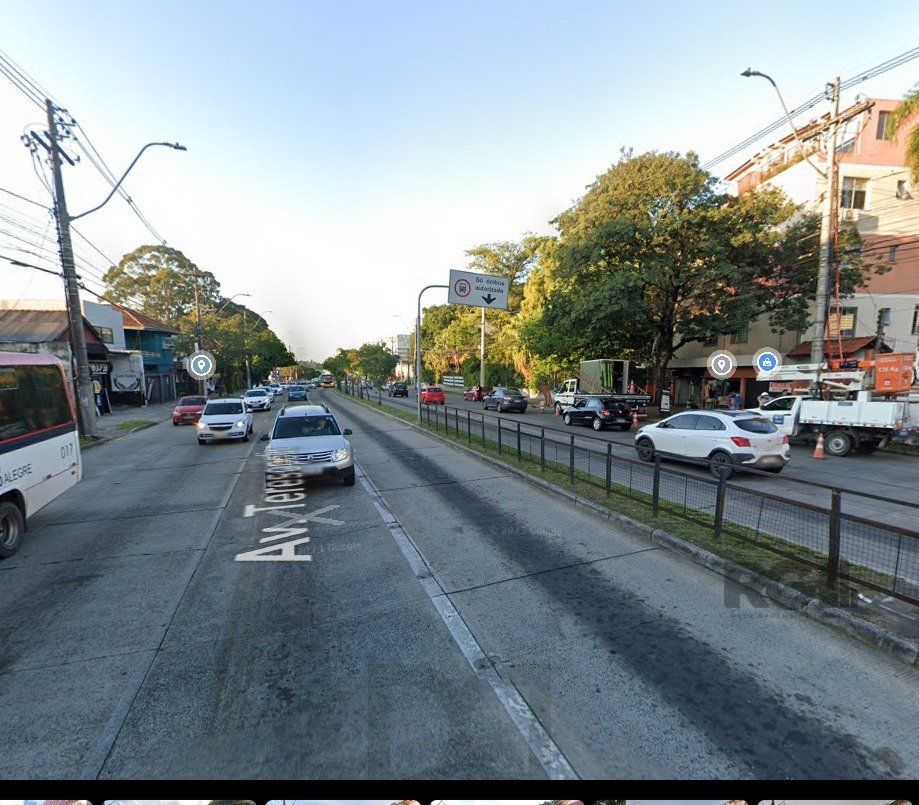 Casa/ Loja comercial na Av. Teresópolis Porto Alegre. — foto 12