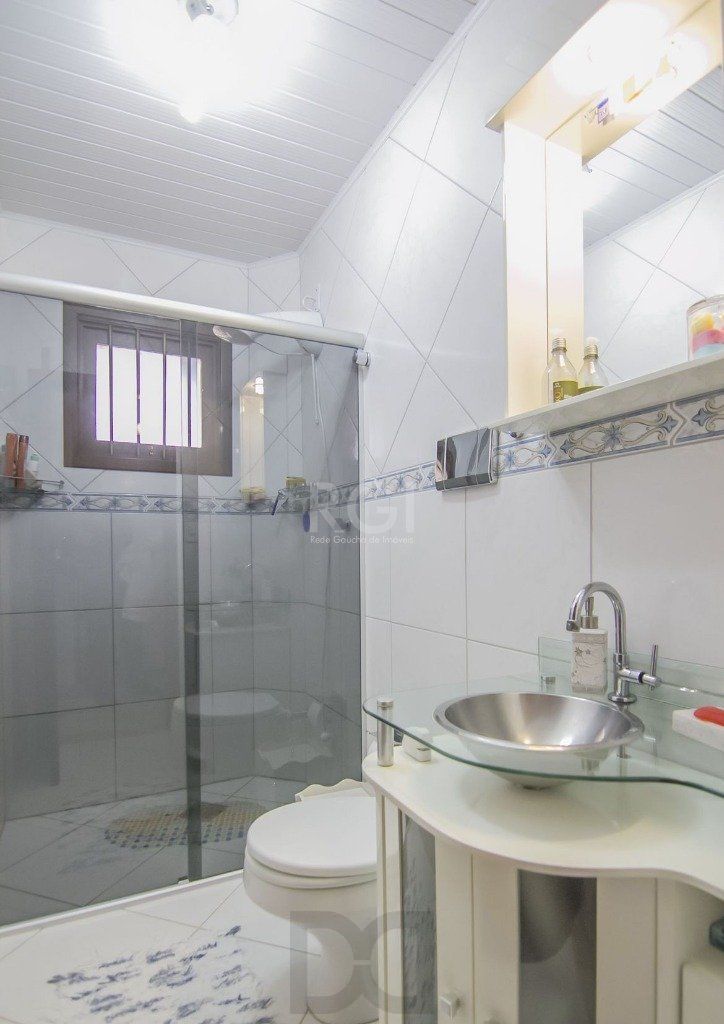 Casa para Venda - 252m², 3 dormitórios, sendo 1 suites, 3 vagas - Parque Santa Fé — foto 16
