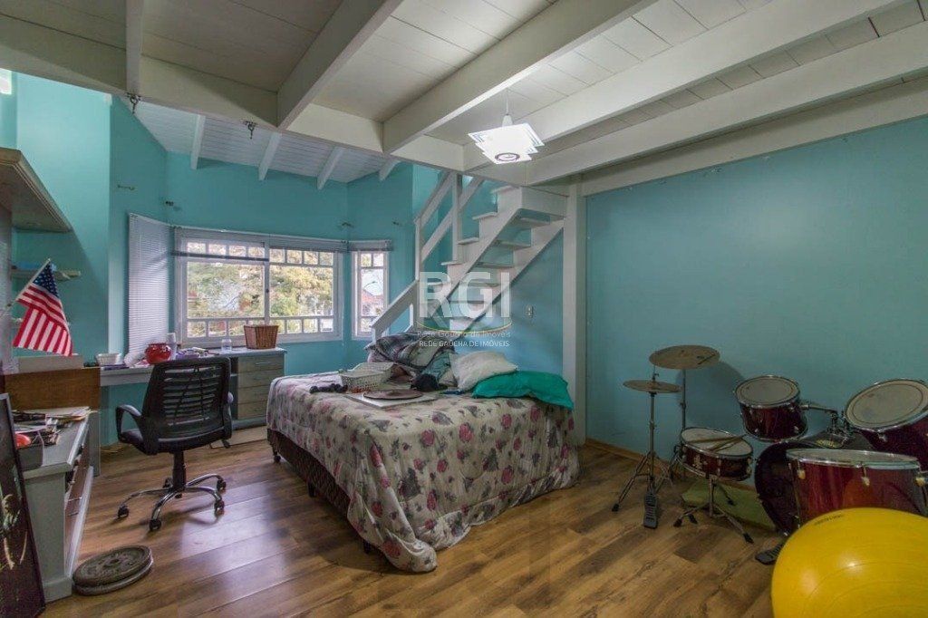 Sobrado para Venda - 499.98m², 4 dormitórios, sendo 3 suites, 4 vagas - Jardim Ipiranga — foto 4