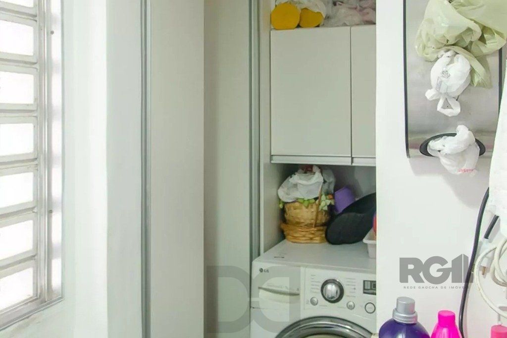 Apartamento 2 dormitórios  com 1 vaga no bairro Teresópolis em Porto Alegre — foto 10