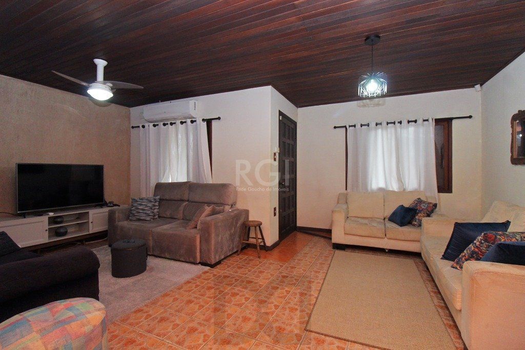 Casa para Venda - 150m², 4 dormitórios, sendo 1 suites, 3 vagas - Nonoai — foto 27