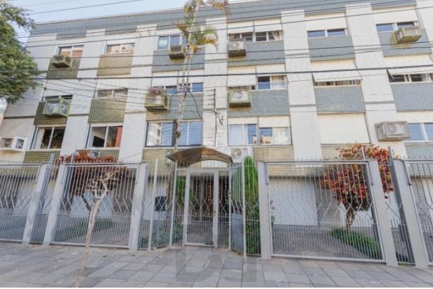 Apartamento com 3 quartos, 1 vaga no bairro Menino Deus — foto 19