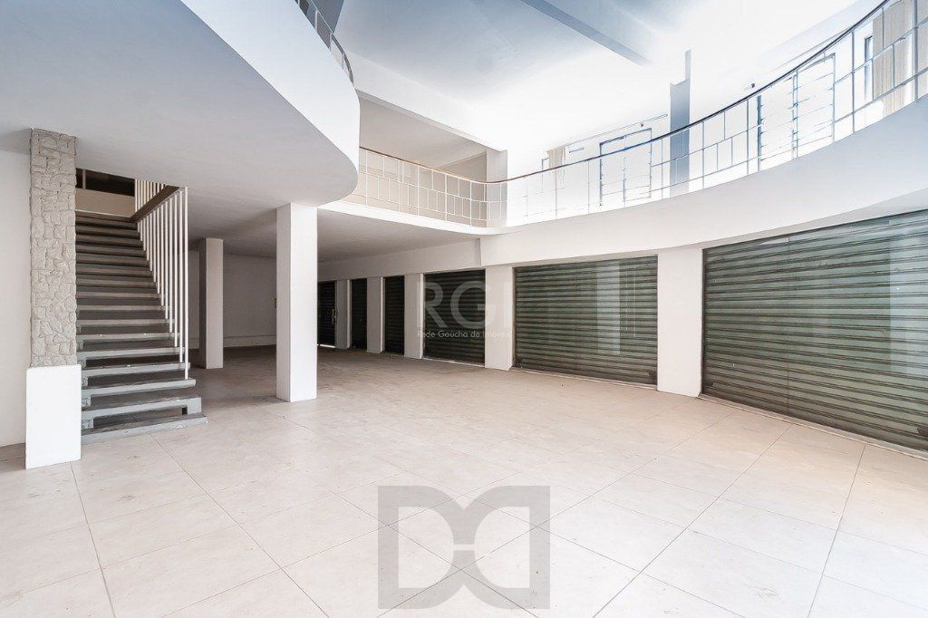 Loja para Venda - 320m², 0 dormitórios, São João — foto 5