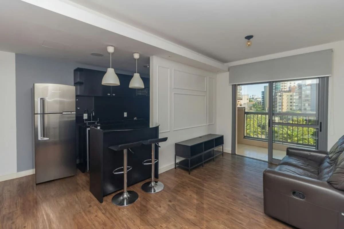 Apartamento de 1 dormitório à venda em Três Figueiras, Porto Alegre. — foto 6