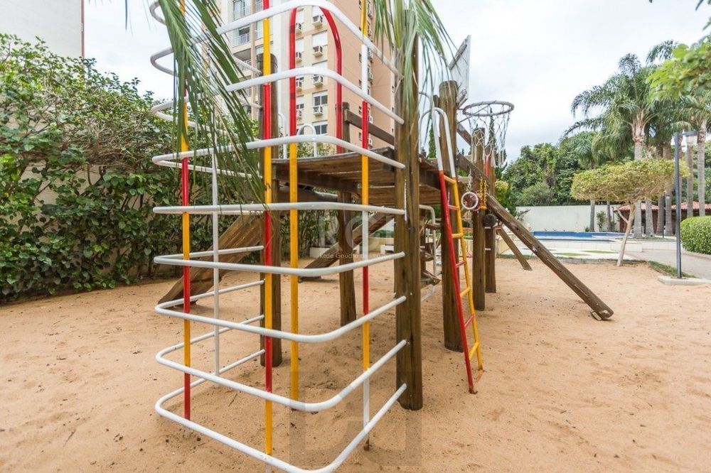 Apartamento para Venda - 93.43m², 3 dormitórios, sendo 1 suites, 1 vagas - Teresópolis — foto 30