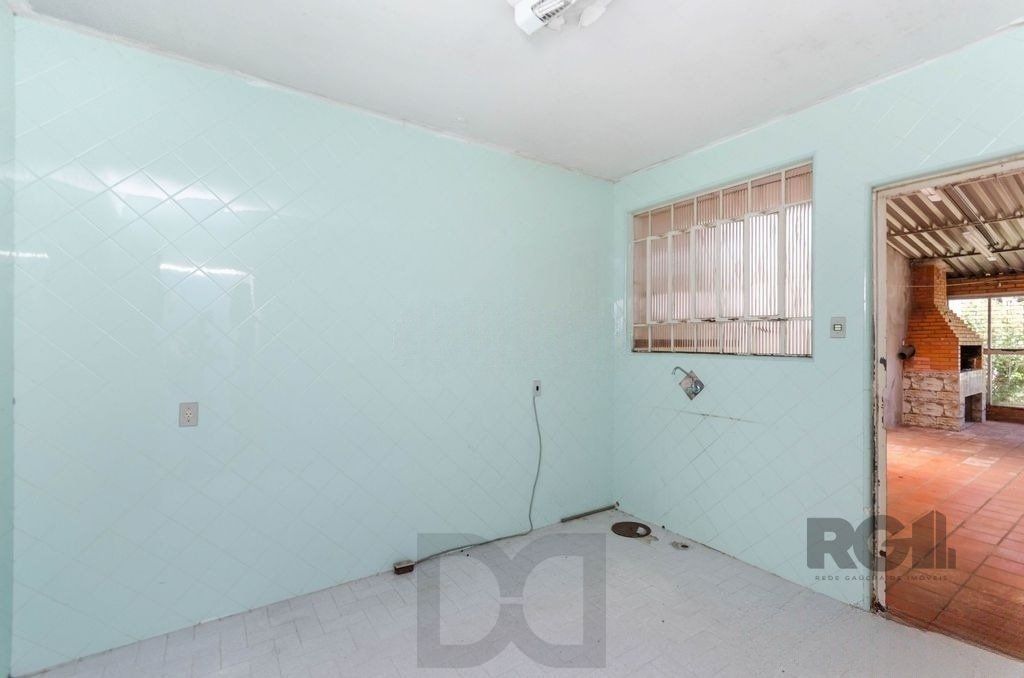 Excelente casa de 318m² com 3 dormitórios — foto 13