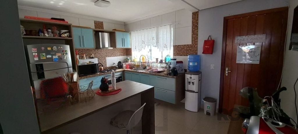 Casa com 2 dormitórios no bairro Hípica — foto 4