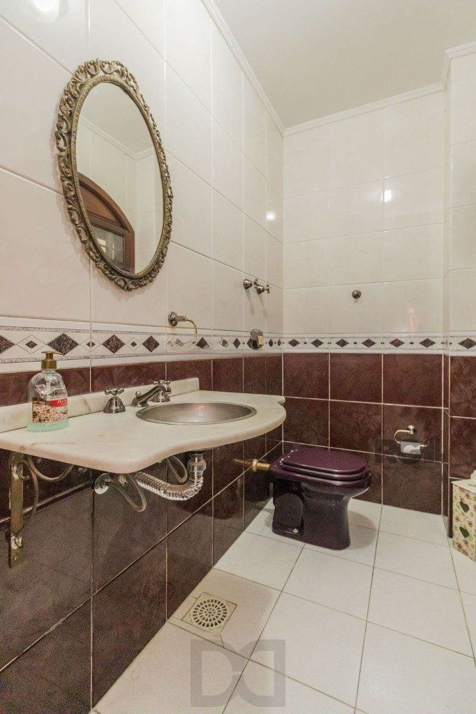 Casa com 287m², 5 dormitórios, piscina, 4 vagas no bairro Jardim Itu — foto 8
