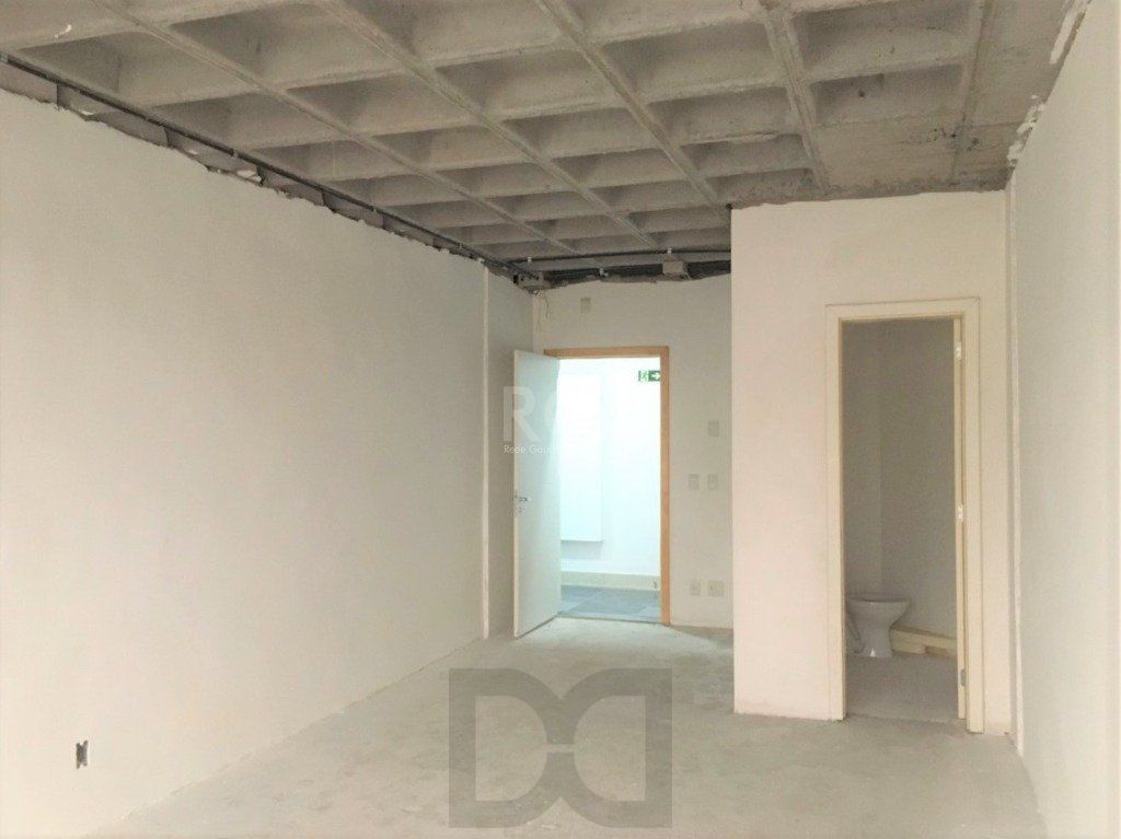 Conjunto/Sala para Venda - 32.33m², 0 dormitórios, Chácara das Pedras — foto 2