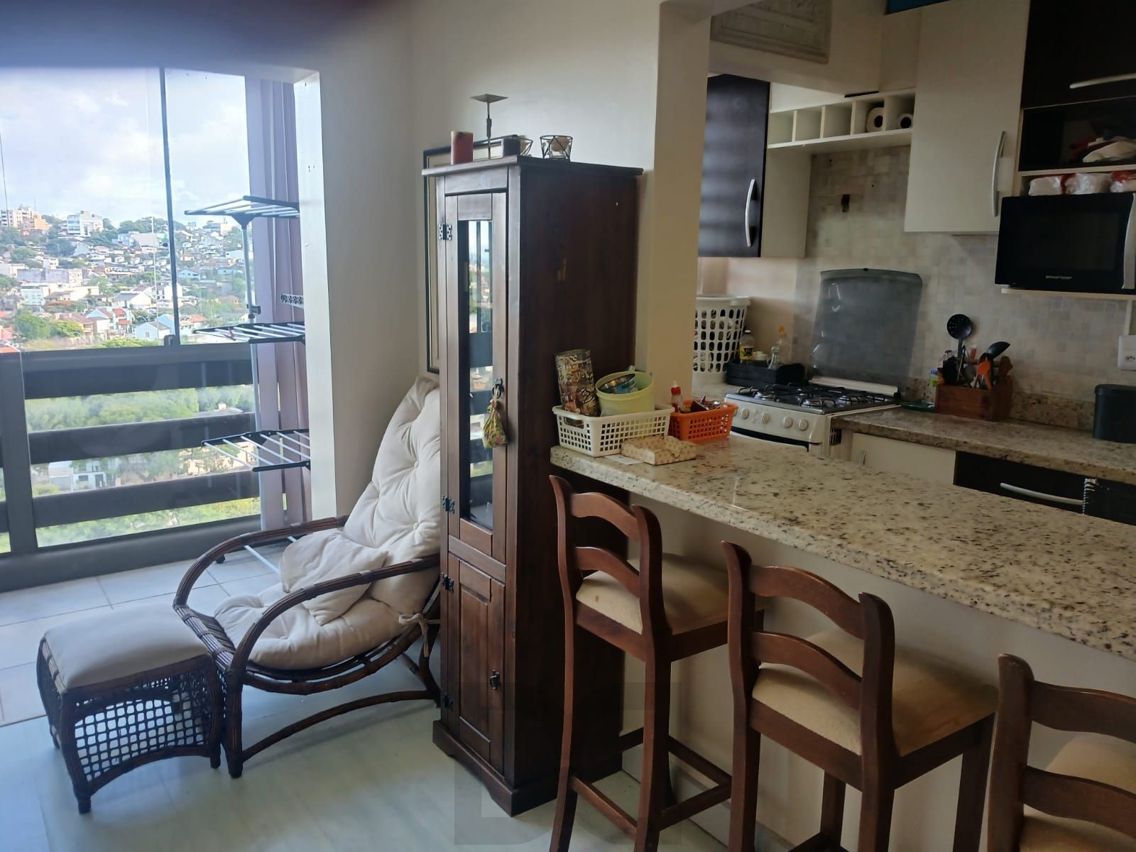 Apartamento de 2 dormitórios com vaga de garagem coberta e escriturada no Bairro Glória – Porto Alegre. — foto 4
