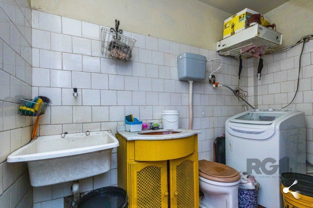 Casa para Venda - 240m², 3 dormitórios, sendo 1 suites, 3 vagas - Cristal — foto 19