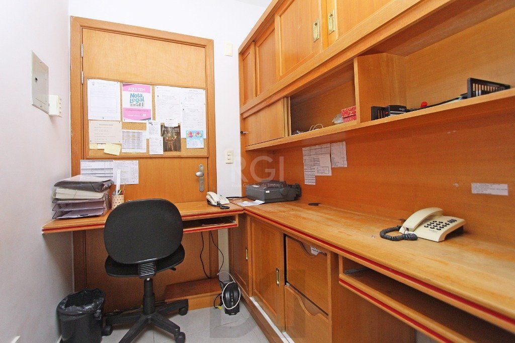 Conjunto/Sala para Venda - 86m², bairro Menino Deus — foto 5