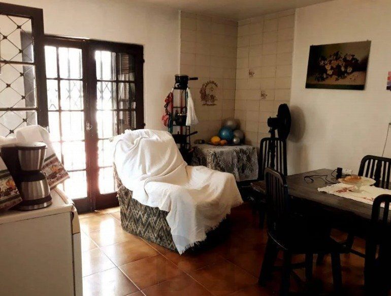 Casa para Venda - 200m², 5 dormitórios, sendo 1 suites, 4 vagas - Glória — foto 7