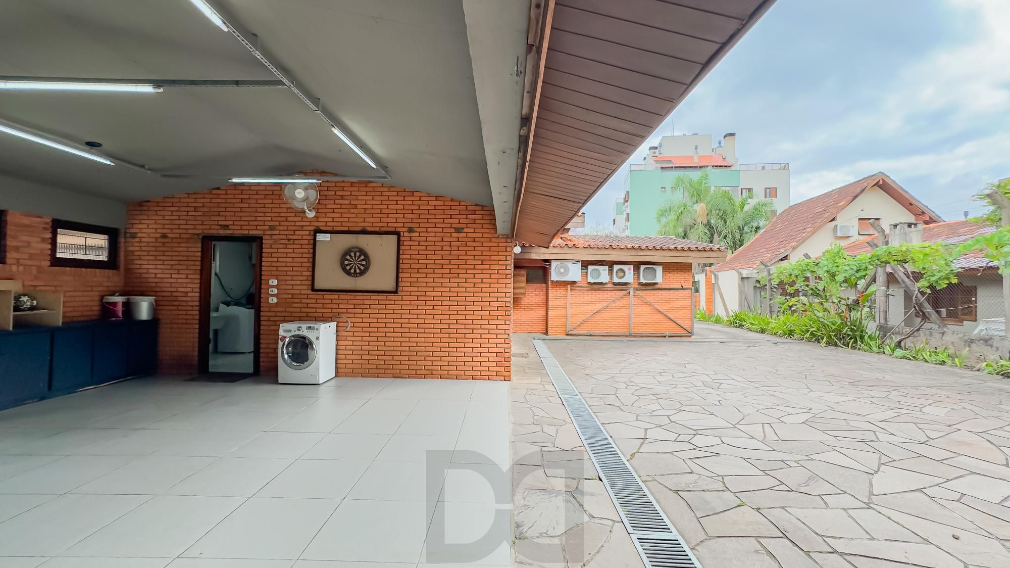 Casa com 3 quartos e 313m² à venda em Chácara das Pedras, Porto Alegre. Rua Joao Paetzel, Chácara Das Pedras, Porto Alegre — foto 29