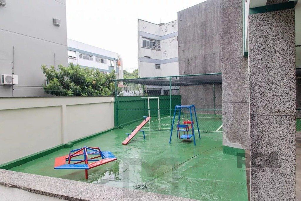 Apartamento 2 dormitórios  com 1 vaga no bairro Teresópolis em Porto Alegre — foto 29